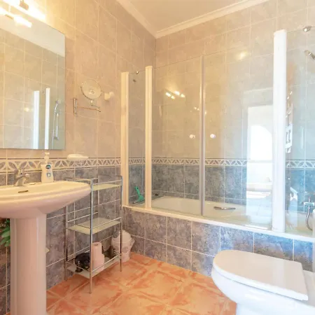 Azul Celeste By Interhome